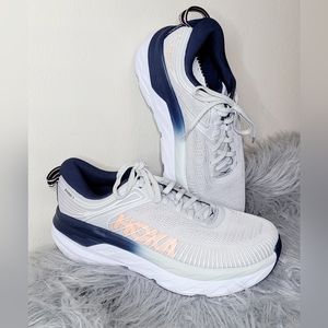 Women hokas sz 8D bondi 7